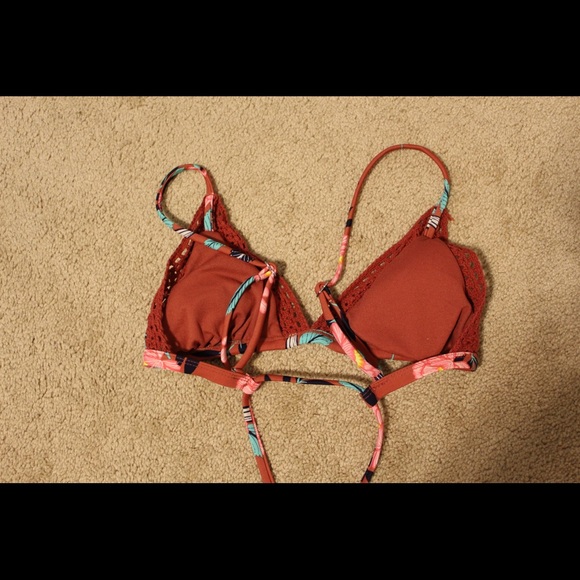 Bikini top and bottom from target! - Picture 2 of 3